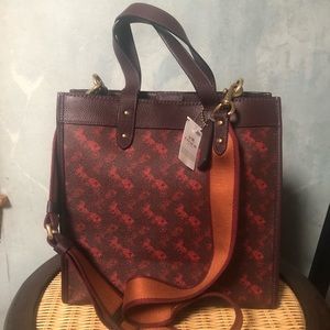 coach tote